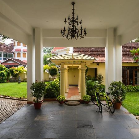 Amritara The Poovath Beachfront Heritage, Fort Kochi Exterior photo