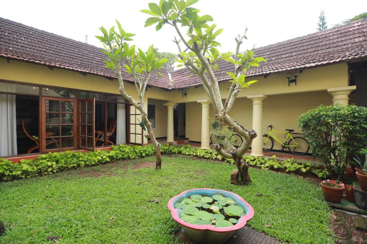 Amritara The Poovath Beachfront Heritage, Fort Kochi Exterior photo