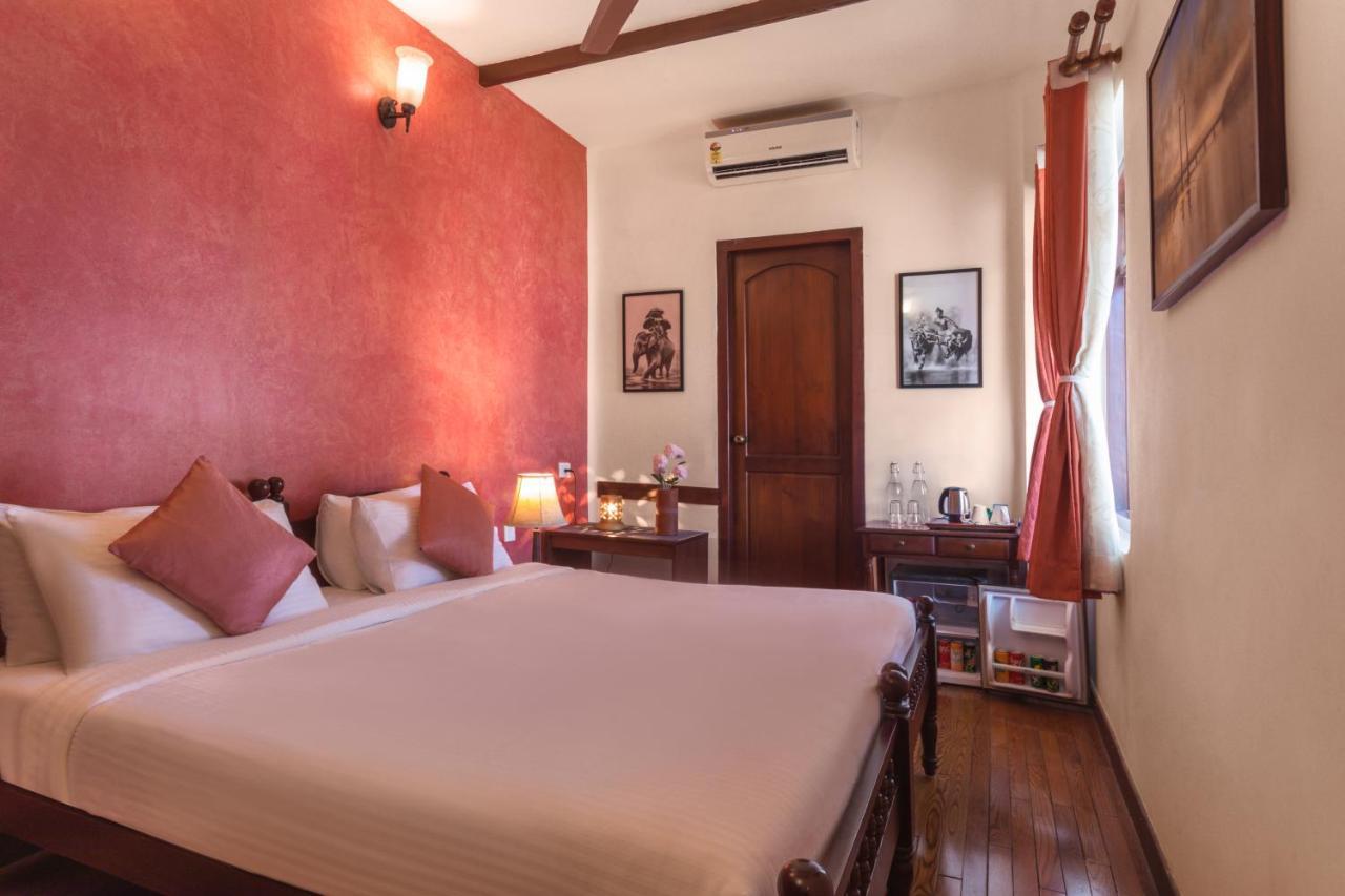 Amritara The Poovath Beachfront Heritage, Fort Kochi Exterior photo