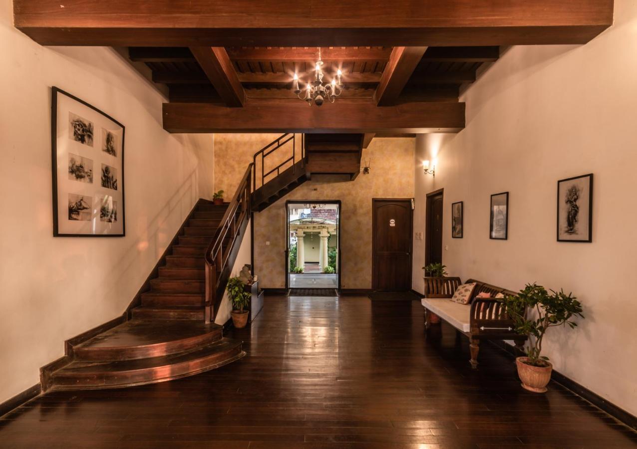Amritara The Poovath Beachfront Heritage, Fort Kochi Exterior photo