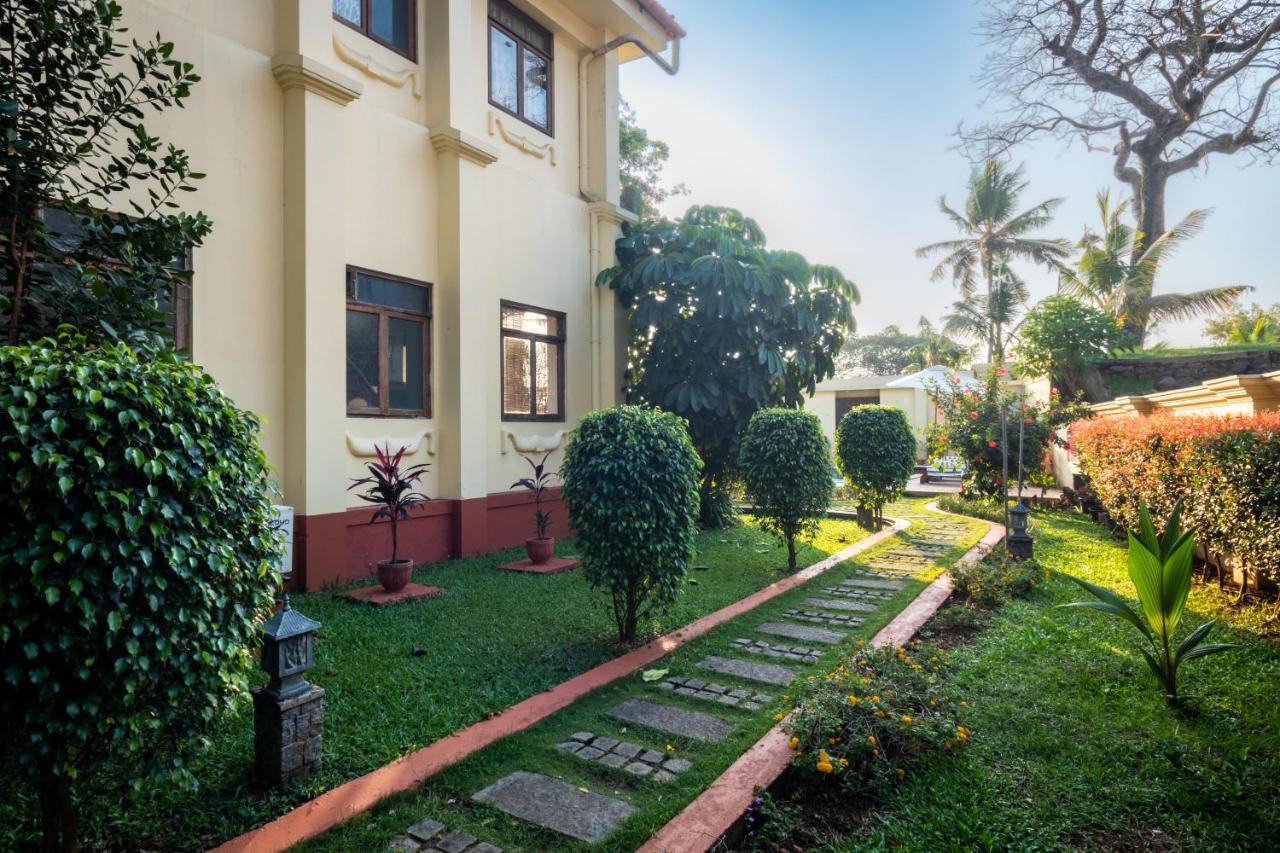 Amritara The Poovath Beachfront Heritage, Fort Kochi Exterior photo